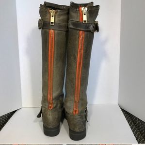 Steve madden leather distressed zip up boots